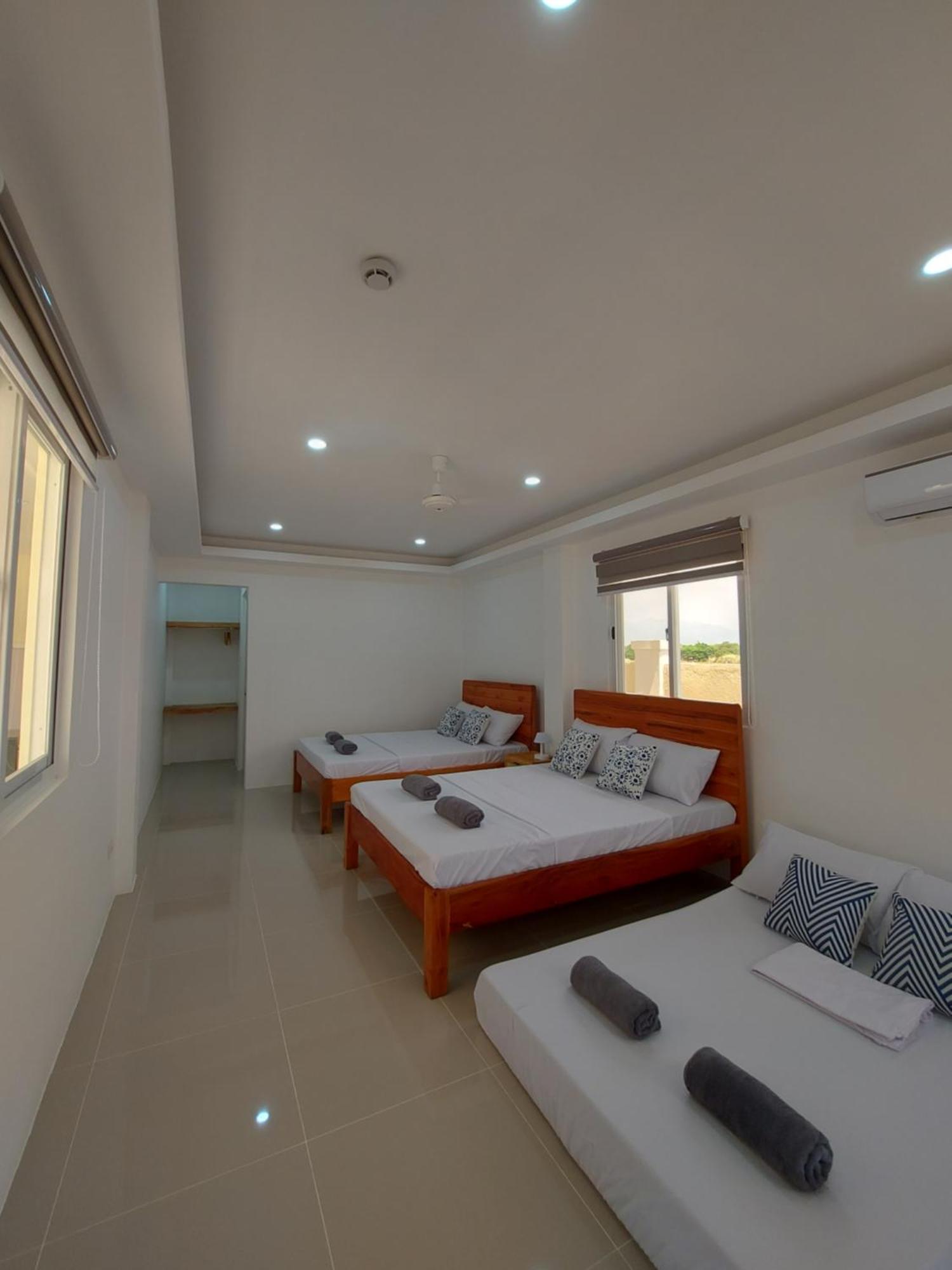 The Kubo Gardens Hotel Сан Хуан Екстериор снимка